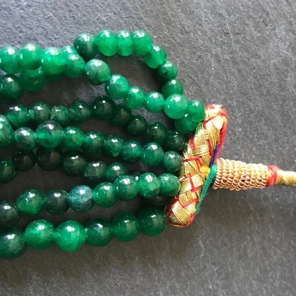 Genuine earth mined emeralds statement necklace - Picture 3 of 6